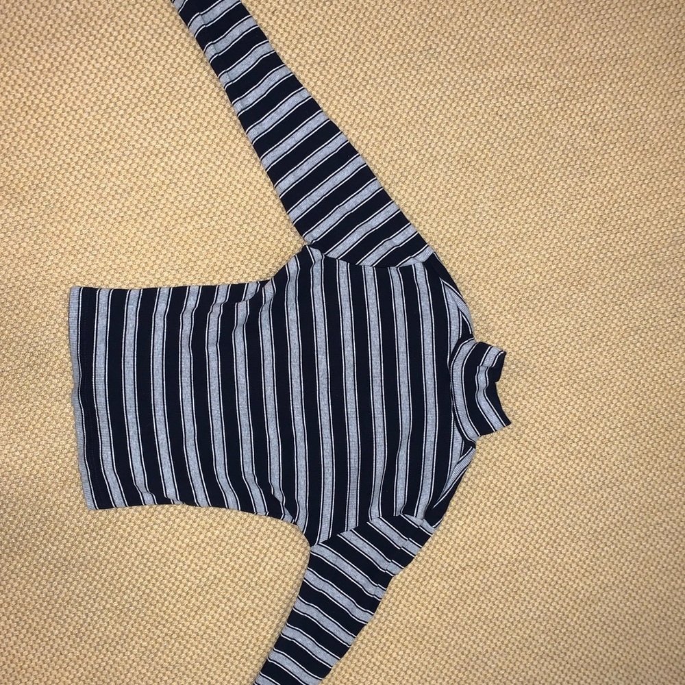 Striped turtle neck